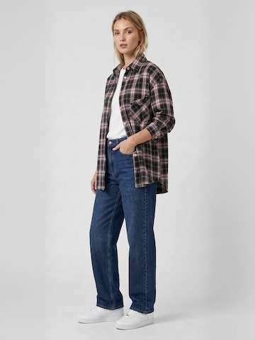 Opal Studio Paita ' Kammie Tartan ' värissä vaaleanpunainen: sivusta