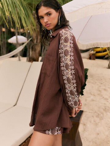 Camicia da donna di Friends Like These in marrone