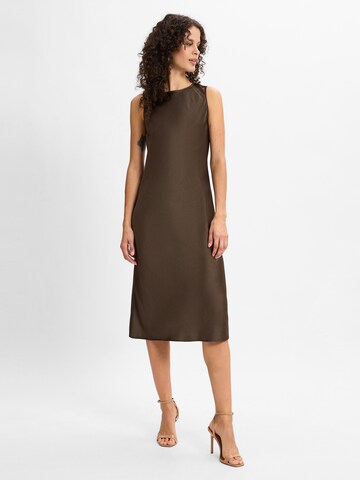 Ipuri Cocktail dress in Brown: front