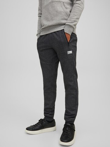 Jack & Jones Junior Tapered Παντελόνι 'Will' σε γκρι: μπροστά