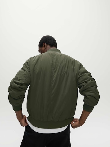 Marks & Spencer Jacke in Grün