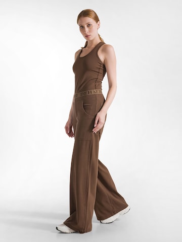 DEHA Wide leg Broek in Bruin: voorkant