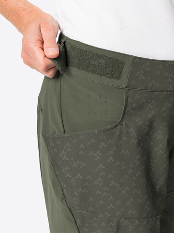 VAUDE Regular Outdoor Pants 'Ledro' in Green