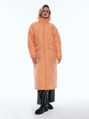 EDITED Zimní kabát 'Tine' – oranžová: přední strana