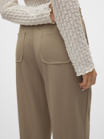 VERO MODA Wide leg Bandplooibroek 'MAYSUN' in Groen