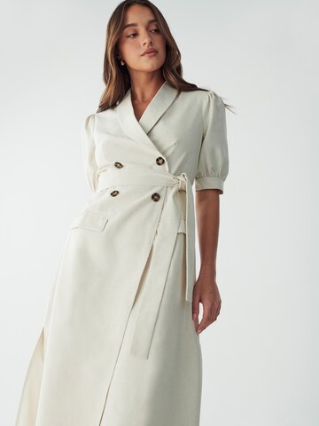 Robe-chemise 'ARIEL' Willa en beige