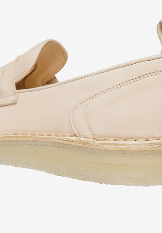 Henry Stevens Classic Flats 'Emmy FL' in Beige