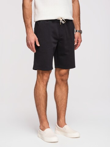 Ombre Regular Pants in Black