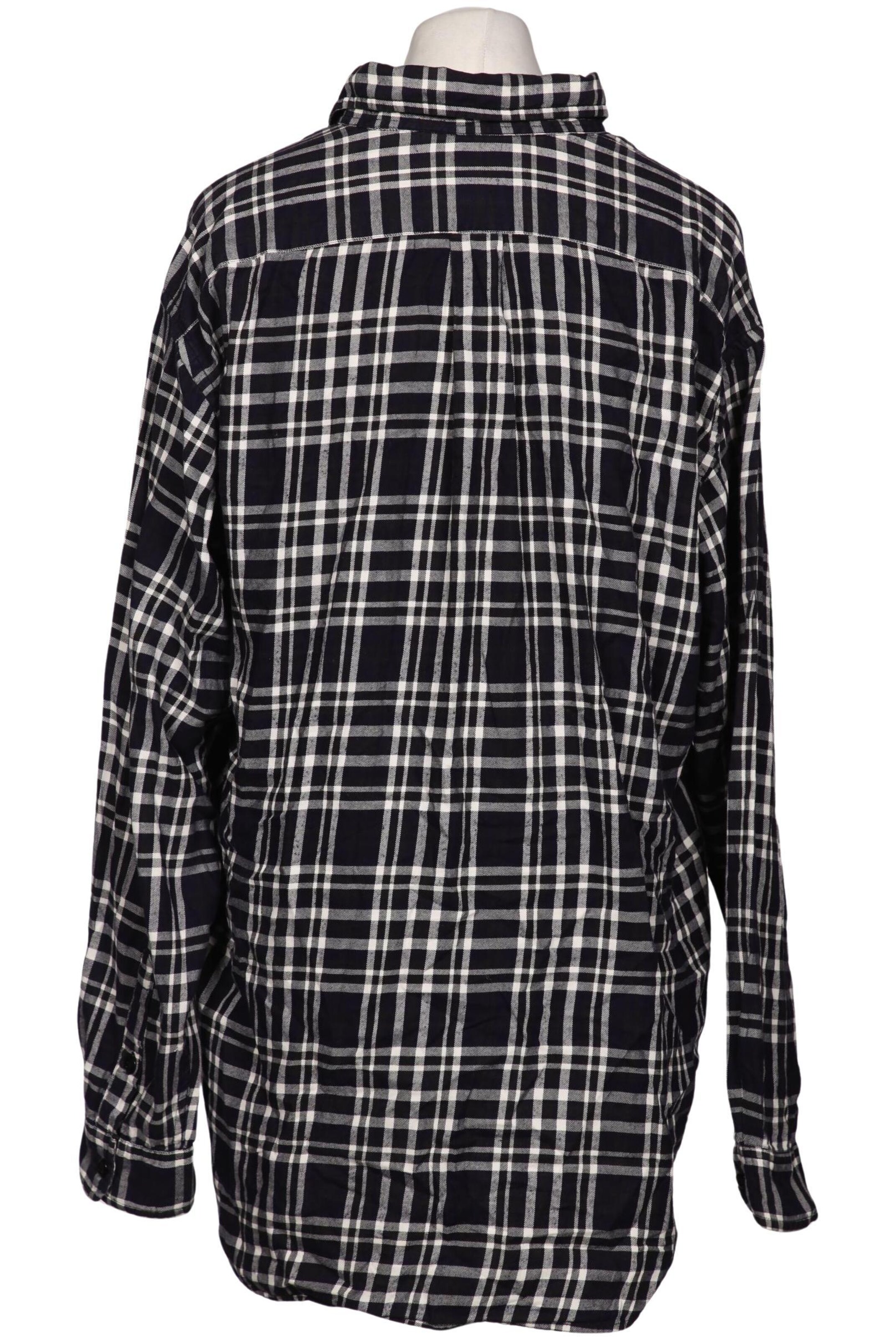 Barbour Button Up Shirt in L in Mixed colors