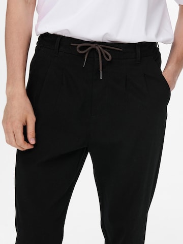 Coupe slim Pantalon à pince 'Dew' Only & Sons en noir