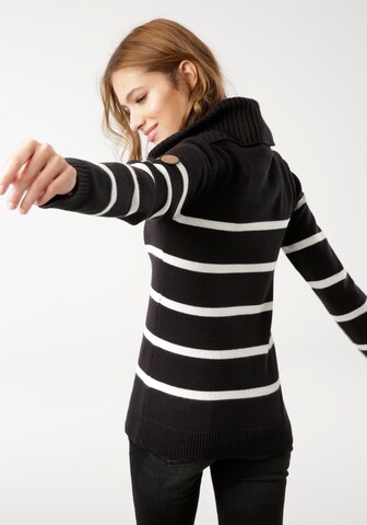 KangaROOS Athletic Sweater in Black