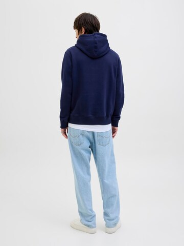 JACK & JONES Sweatshirt i blå