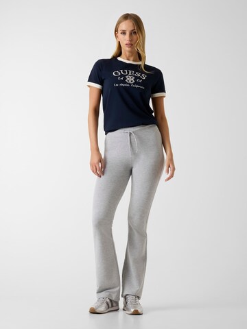 GUESS T-Shirt in Blau