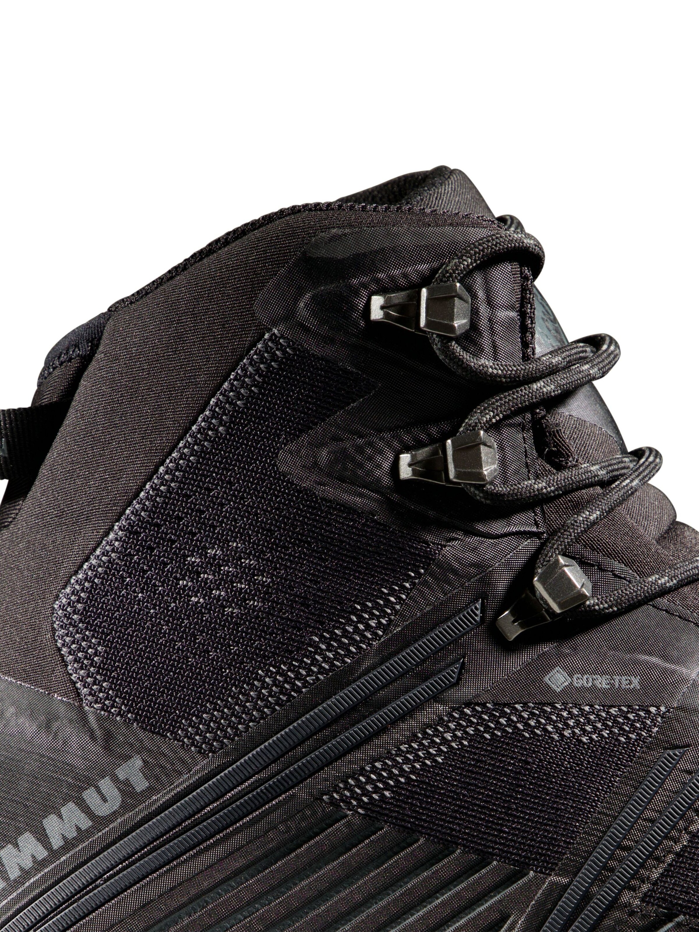 MAMMUT Boots in Black