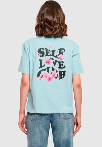 T-shirt 'Self Love Club' Mister Tee en bleu : devant