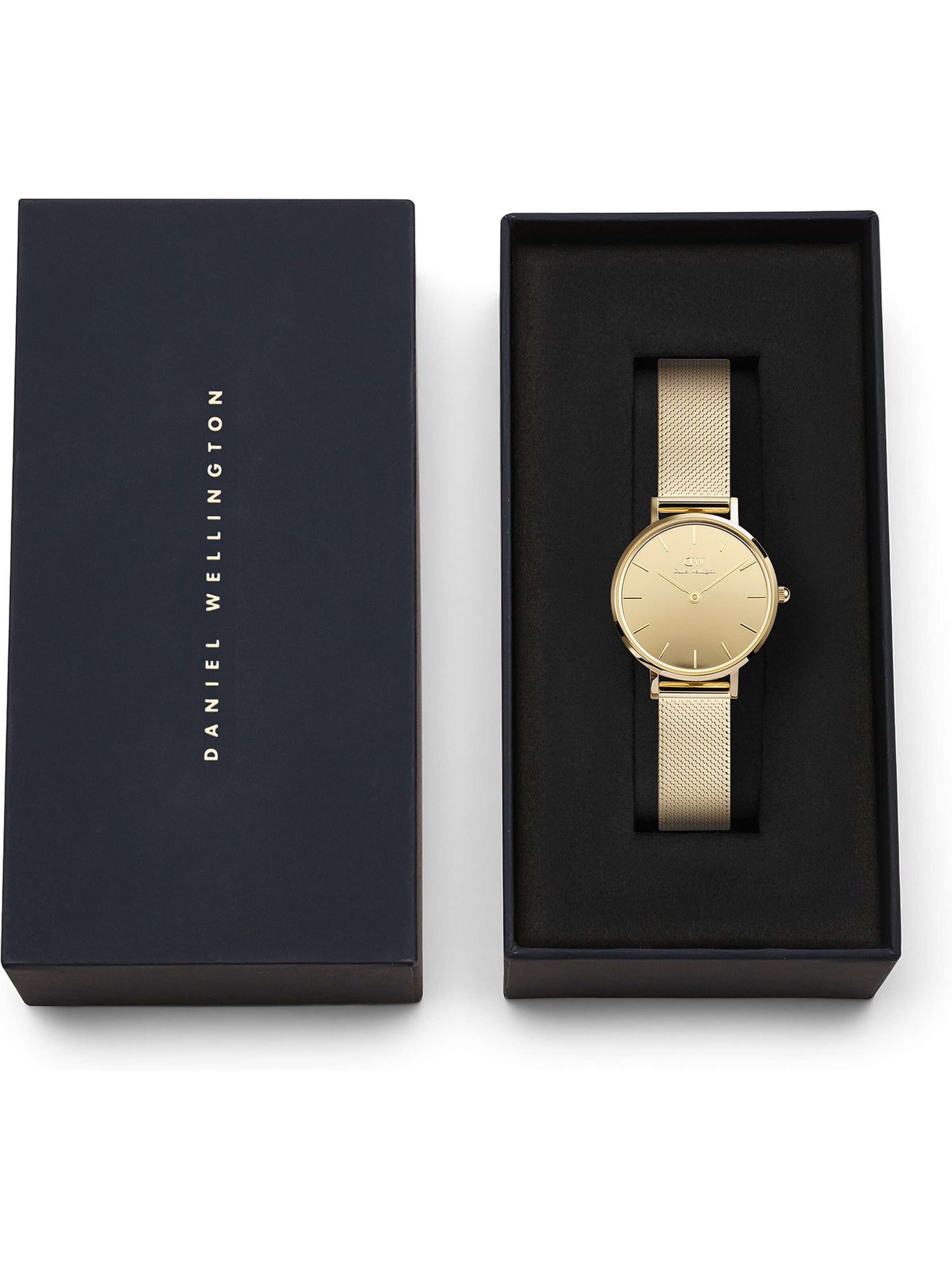 Daniel Wellington Analog Watch in Gold