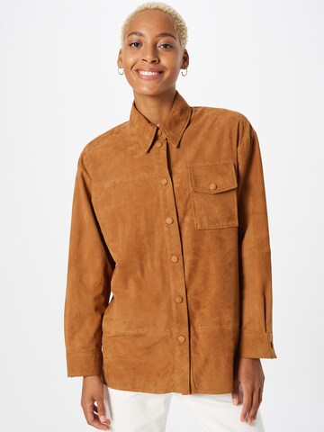 Studio AR Between-Season Jacket in Brown: front