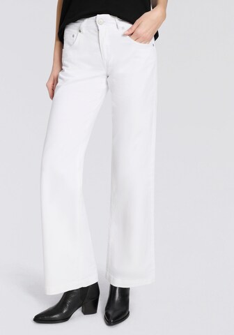 Herrlicher Wide leg Jeans in White: front