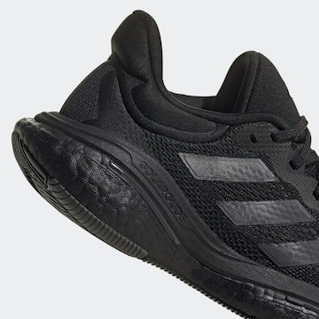 Chaussure de course 'Solarglide 6' ADIDAS PERFORMANCE en noir