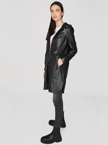 Maze Between-Seasons Coat in Black