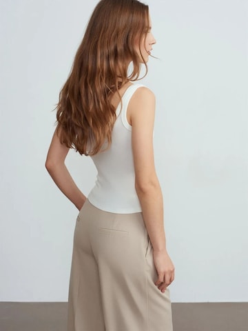 Haut Dilvin en blanc