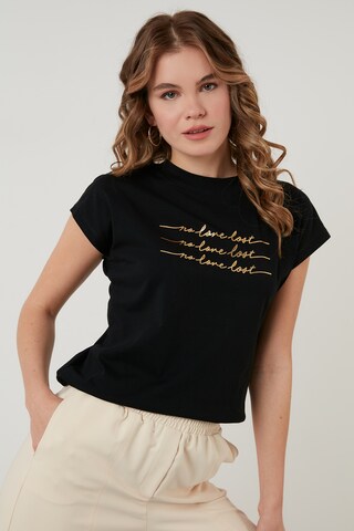 LELA Shirt in Black: front