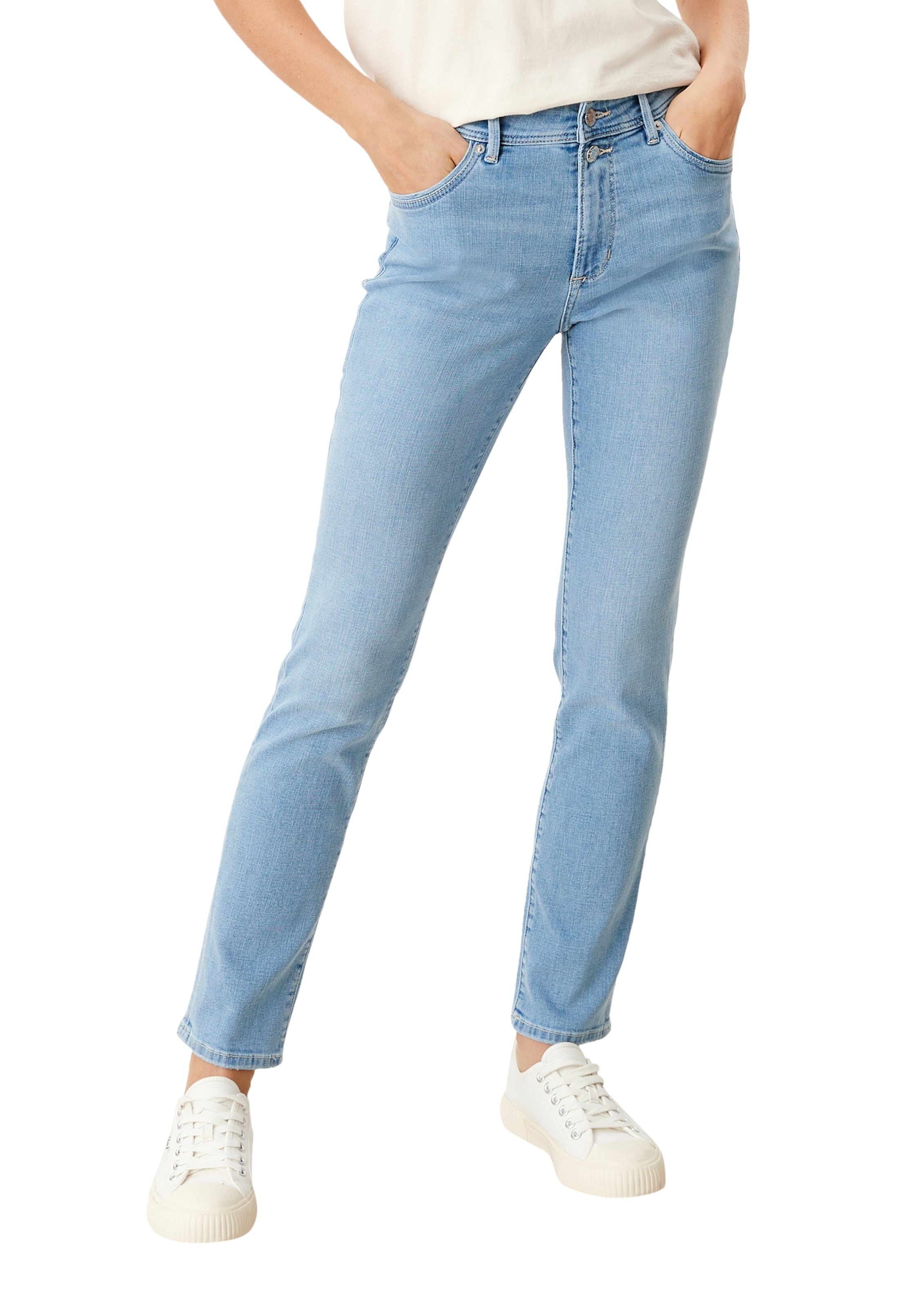 s.Oliver Slimfit Jeans in Blau: Vorderseite