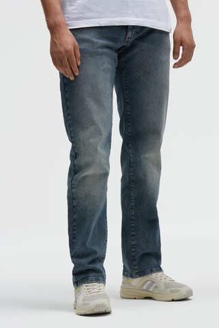 CAMP DAVID Regular Jeans BRU:NO Comfort Fit in Blau: Vorderseite