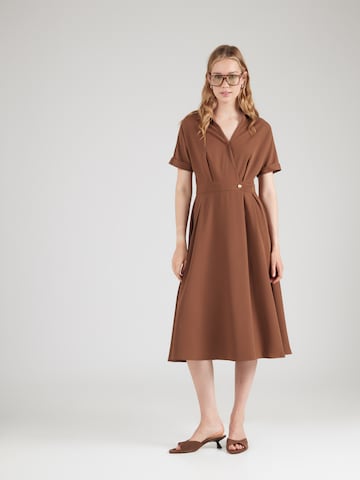 Robe-chemise Anna Field en marron : devant