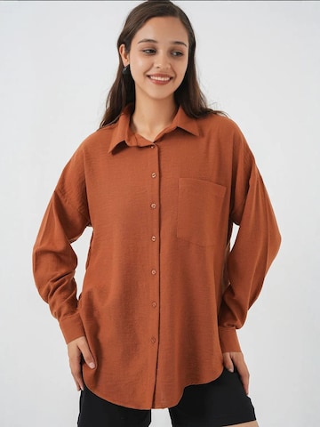 Bigdart Bluse in Rot: Vorderseite