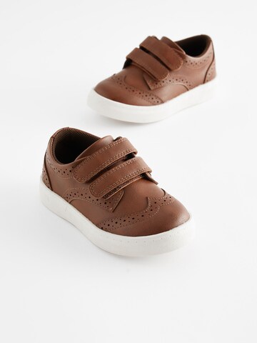 Next Ниски обувки в кафяво