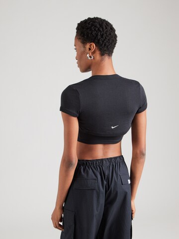 Haut Nike Sportswear en noir : derrière