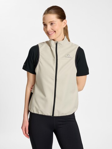 Newline Sportbodywarmer 'Nashville' in Beige: voorkant