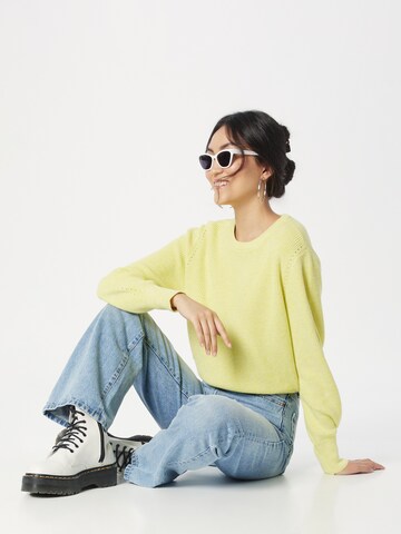 TAIFUN Sweater in Yellow