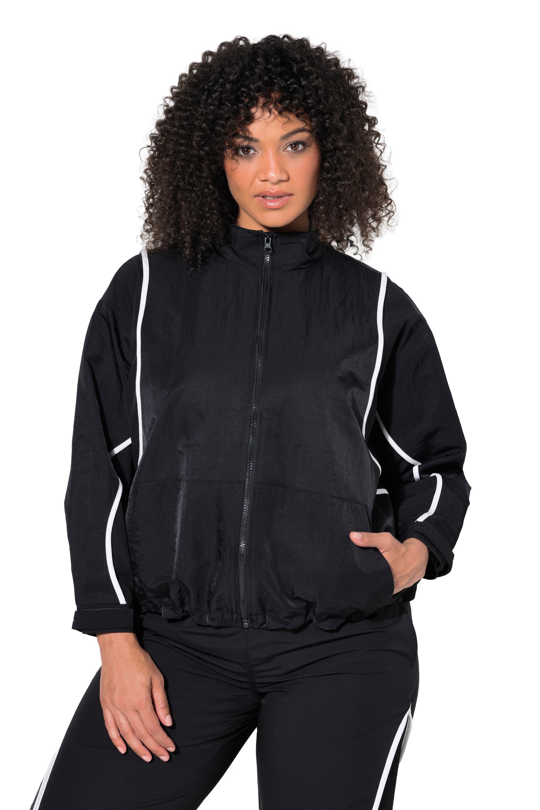 Ulla Popken Sweatjacke in Schwarz: Vorderseite