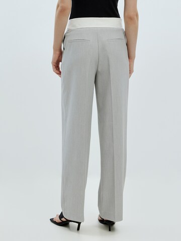 EDITED Loosefit Pantalon 'Martine' in Grijs