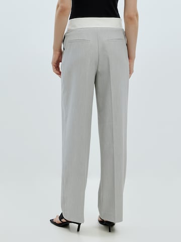 EDITED Loose fit Trousers with creases 'Martine' in Grey