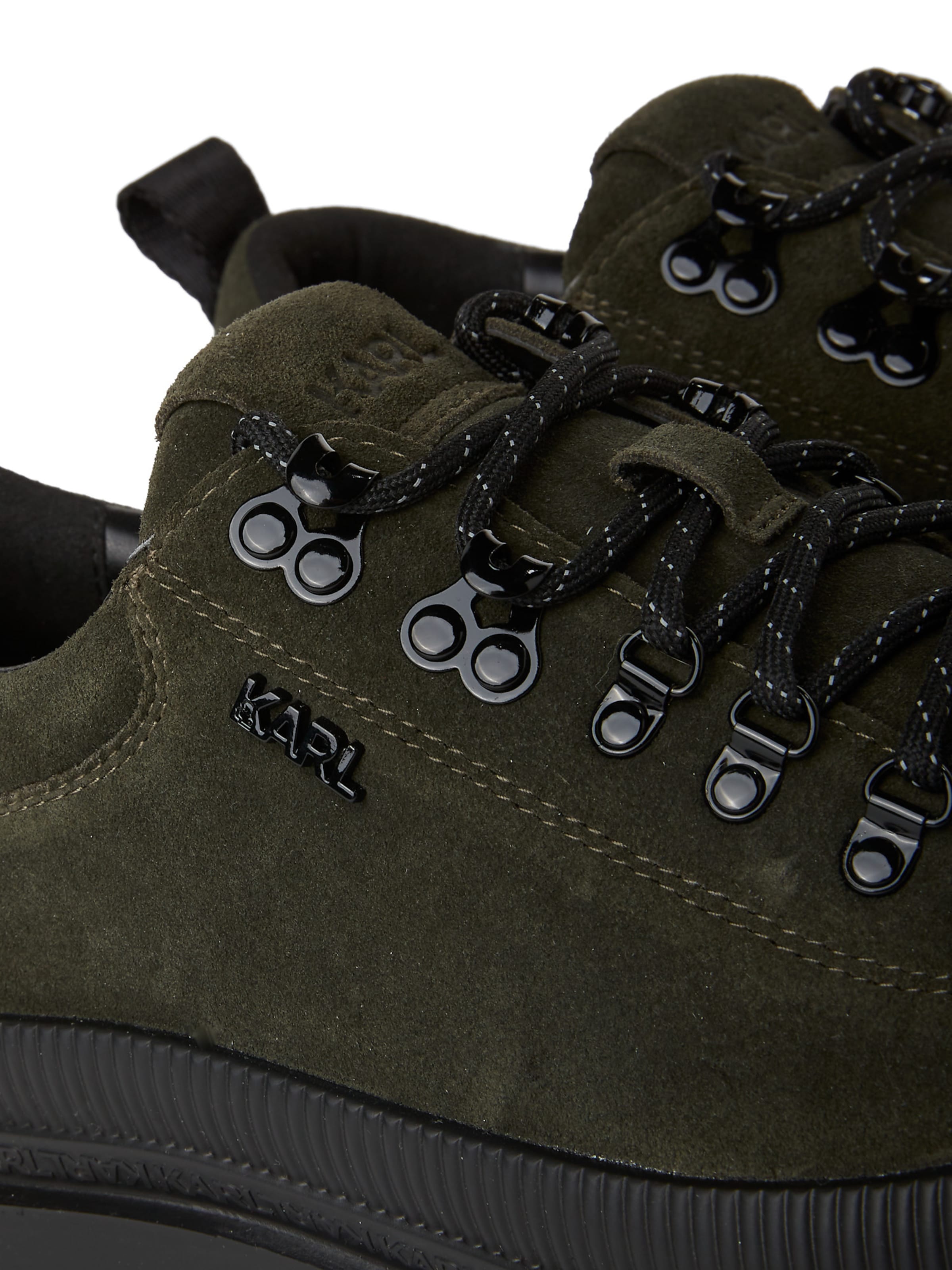 Pantofi cu șireturi de la Karl Lagerfeld pe verde