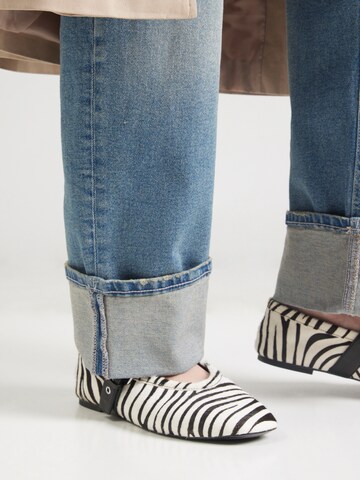 JDY Regular Jeans 'JDYKATIE-LULLU' in Blauw