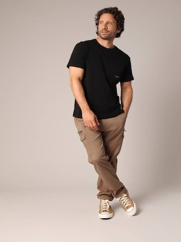 T-Shirt 'Arion' Deeluxe en noir
