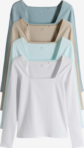 The Set Paita värissä sininen: etupuoli