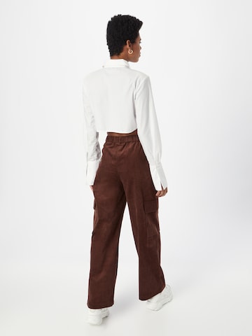 Monki Loosefit Cargobroek in Bruin