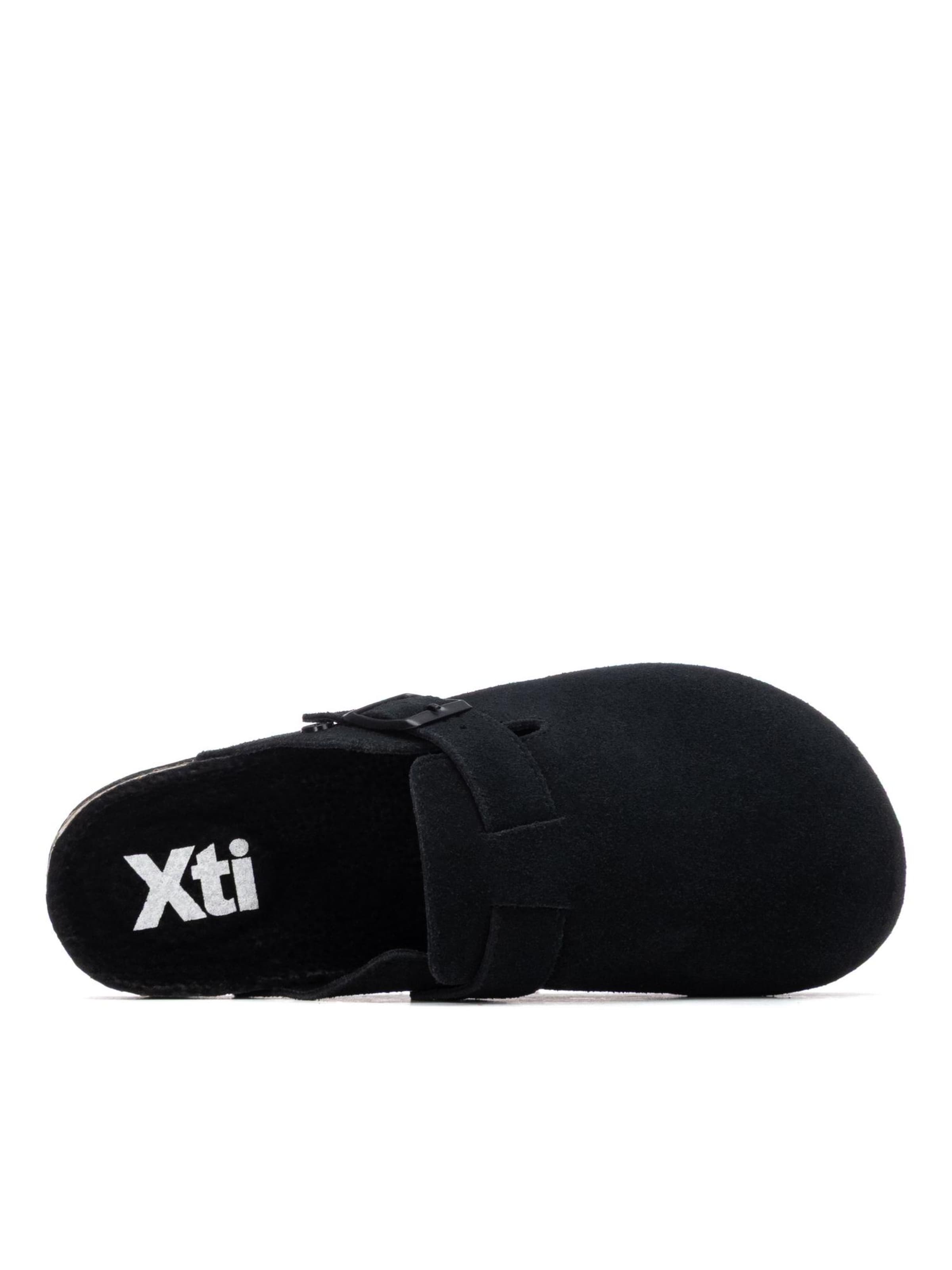 Xti - Zapatillas de casa en negro