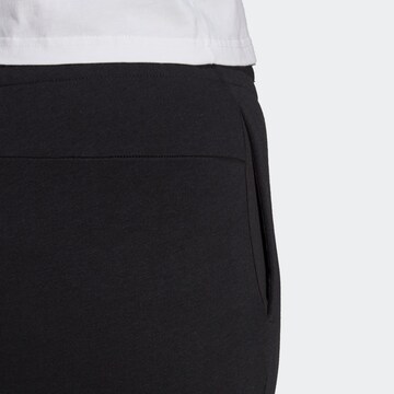 ADIDAS SPORTSWEAR Zúžený Sportovní kalhoty 'Essentials French Terry' – černá