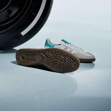 ADIDAS ORIGINALS - Sapatilhas baixas 'Handball Spezial' em branco