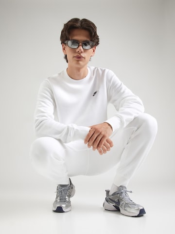Nike Sportswear Sweatshirt 'CLUB' in White