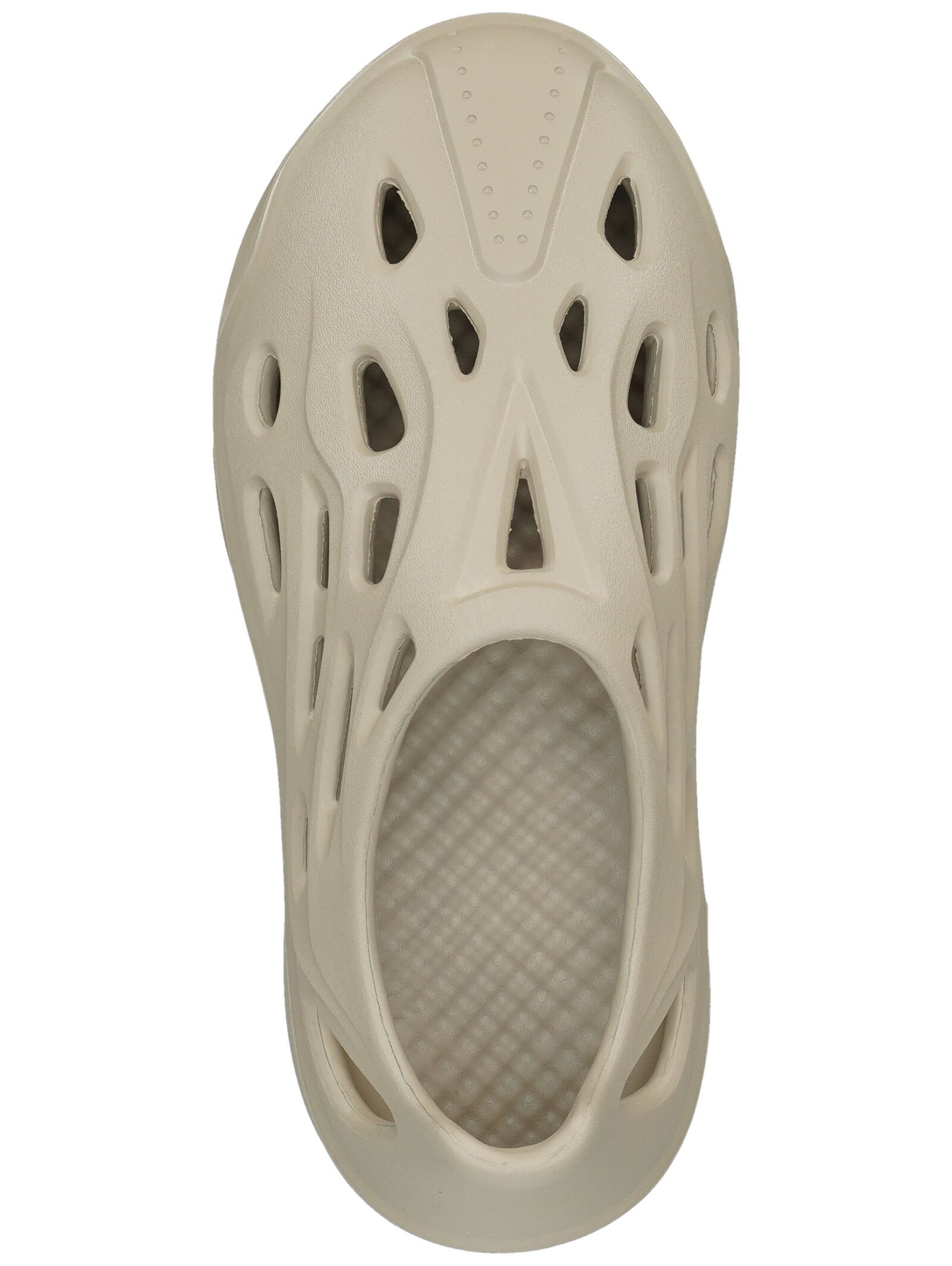 STEVE MADDEN Classic Flats in Beige