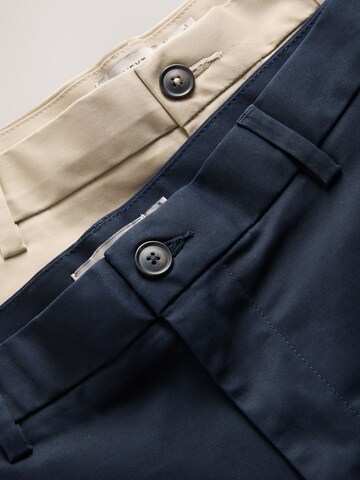 Coupe slim Pantalon chino Next en bleu