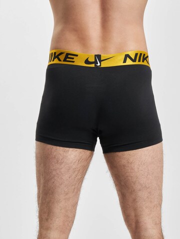 NIKE Sportunterhose in Schwarz