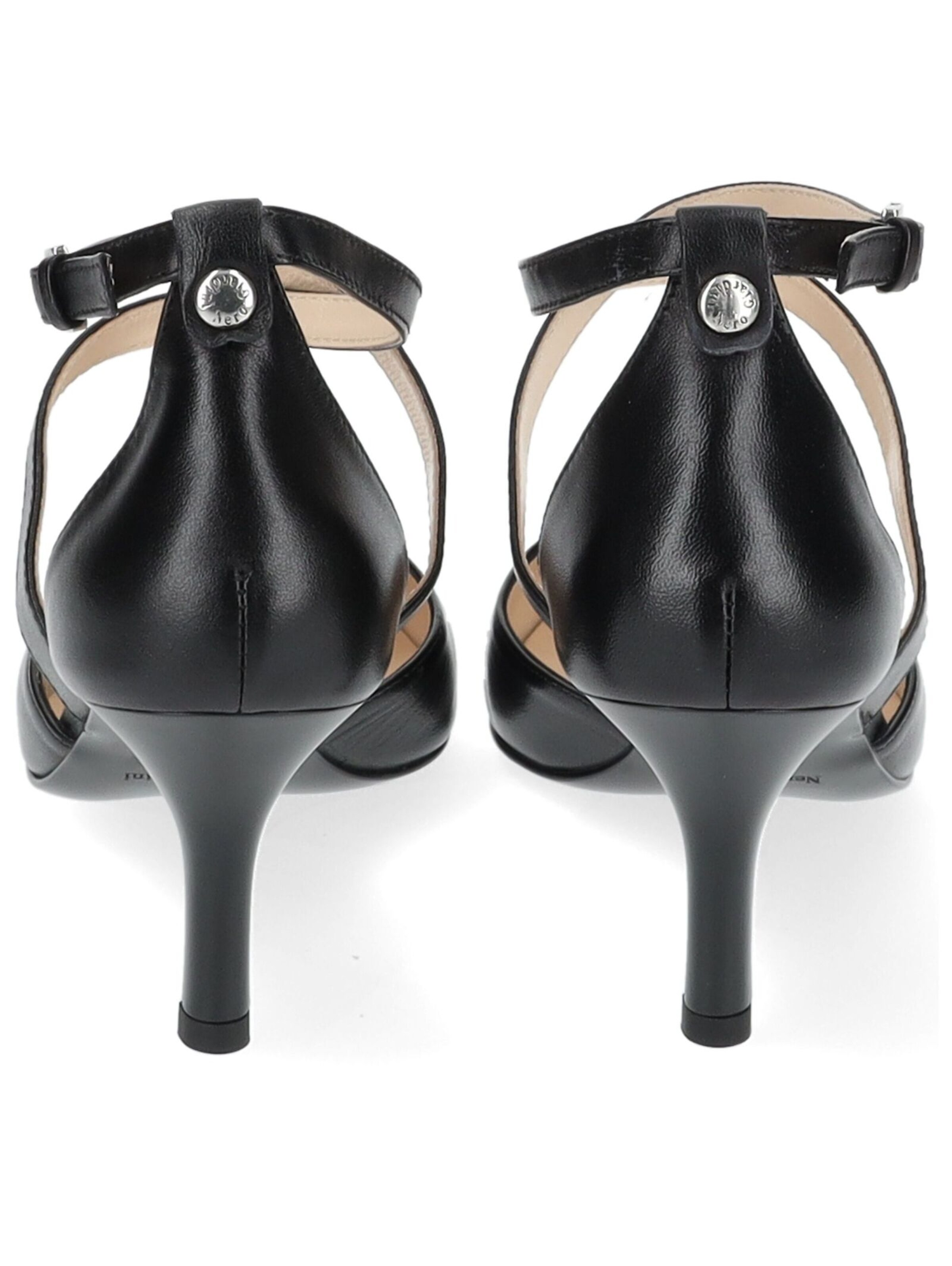 Nero Giardini Pumps in Black